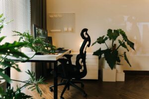Tips for Creating a Relaxing Home Workspace to Boost Productivity and Comfort